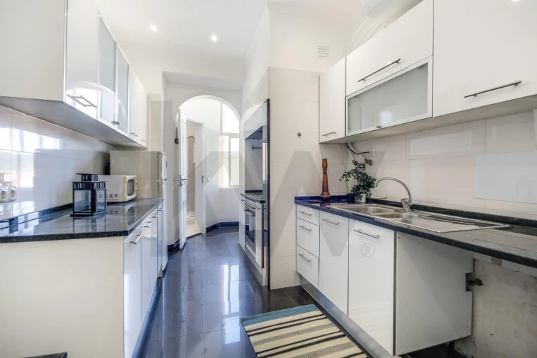 Apartamento T1 para Venda em Campo de Ourique Foto 9