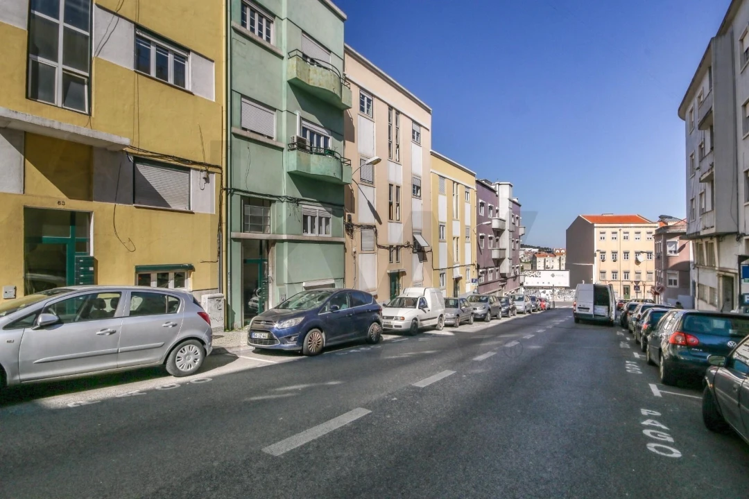 Apartamento T1 para Venda em Campo de Ourique Foto 21