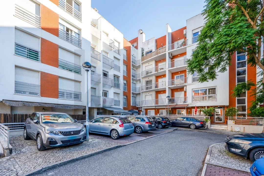 Apartamento T1 para Venda em Vila Franca de Xira Foto 17