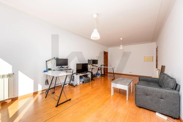 Apartamento T1 para Venda em Vila Franca de Xira Foto 8