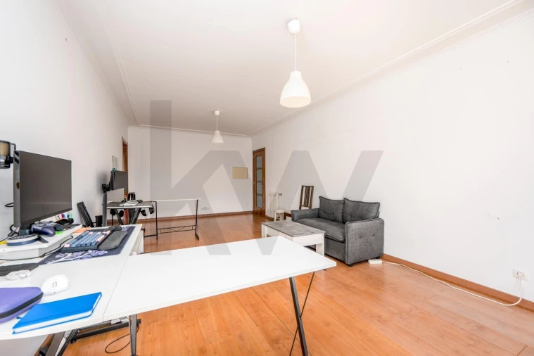 Apartamento T1 para Venda em Vila Franca de Xira Foto 9