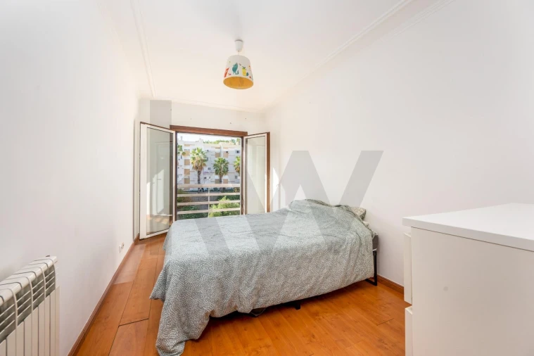 Apartamento T1 para Venda em Vila Franca de Xira Foto 10