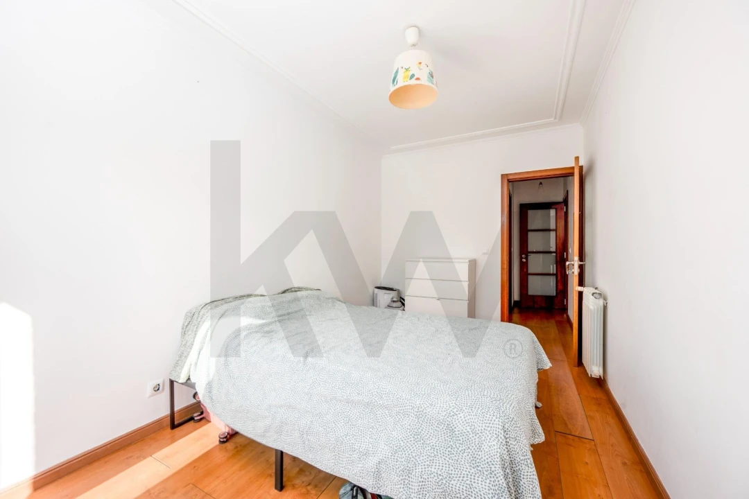 Apartamento T1 para Venda em Vila Franca de Xira Foto 11