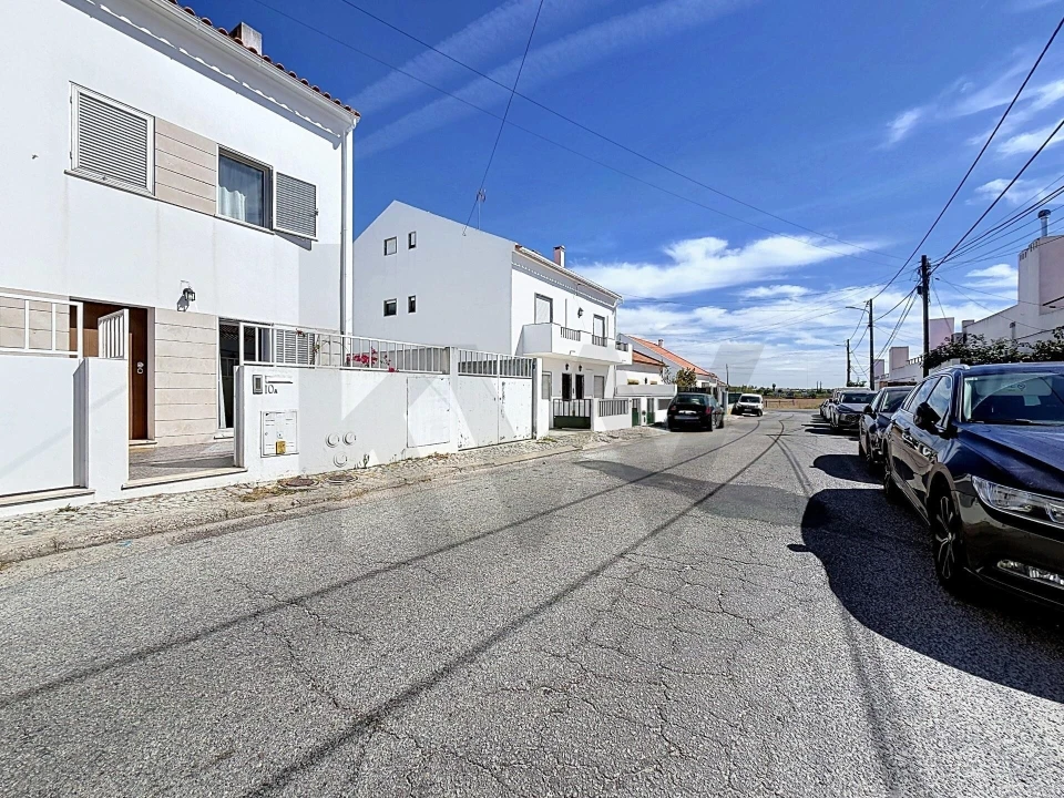 Moradia T3 para Venda em Évora (São Mamede, Sé, São Pedro e Santo Antão) Foto 1