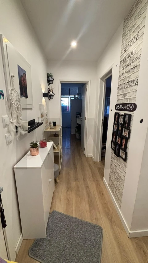 Apartamento T1 para Venda em Barreiro e Lavradio