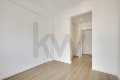 Apartamento T2 para Arrendamento em Arroios