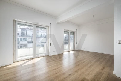 Apartamento T2 para Arrendamento em Arroios