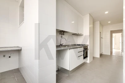 Apartamento T2 para Arrendamento em Arroios