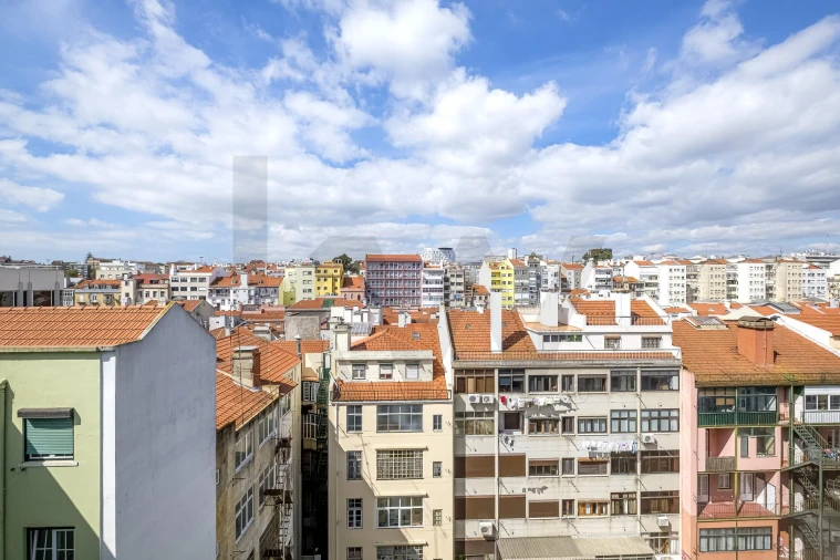 Apartamento T2 para Arrendamento em Arroios Foto 17