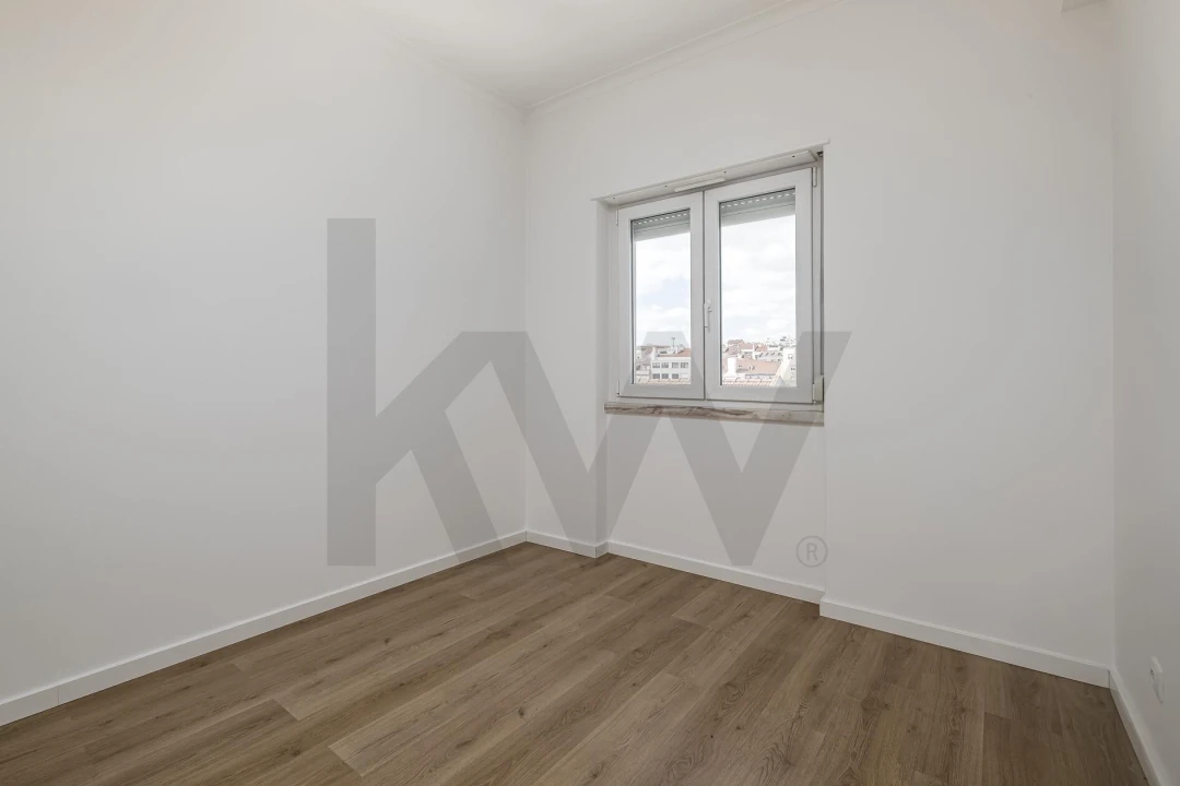 Apartamento T2 para Arrendamento em Arroios Foto 13