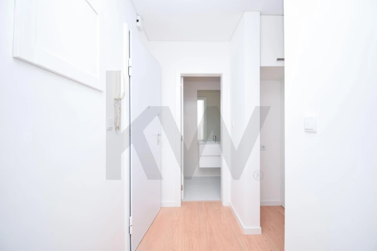 Apartamento T1 para Arrendamento em São Domingos de Benfica Foto 20