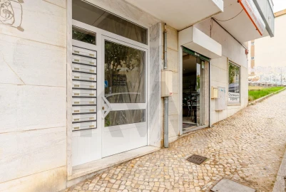 Apartamento T1 para Arrendamento em Póvoa de Santa Iria e Forte da Casa