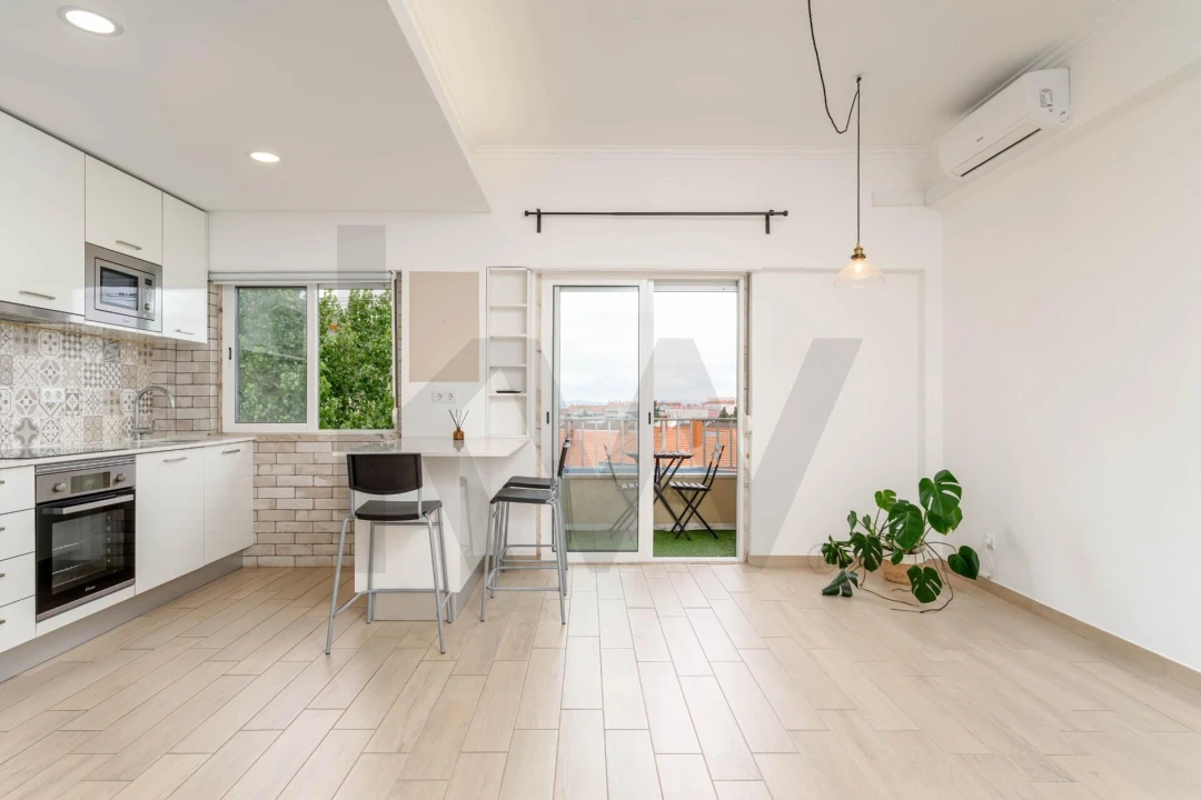 Apartamento T1 para Arrendamento em Póvoa de Santa Iria e Forte da Casa Foto 10