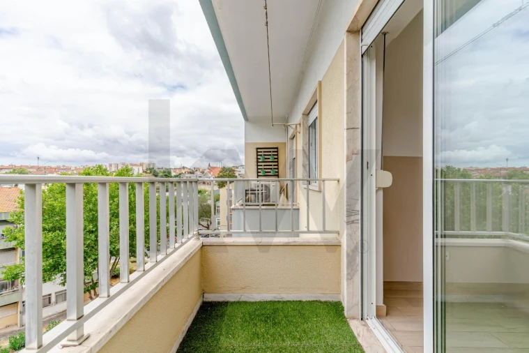 Apartamento T1 para Arrendamento em Póvoa de Santa Iria e Forte da Casa Foto 5