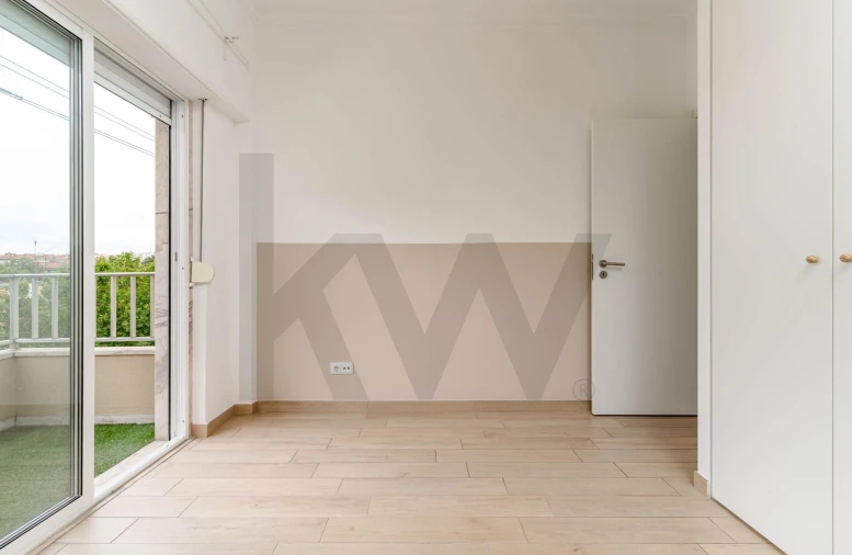 Apartamento T1 para Arrendamento em Póvoa de Santa Iria e Forte da Casa Foto 4