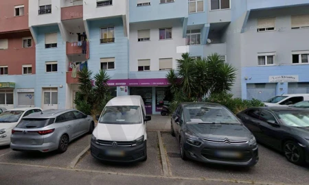 Loja para Venda em Algueirão-Mem Martins