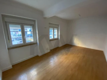 Apartamento T1 para Arrendamento em Arroios