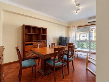 Apartamento T3 para Venda em Alfragide