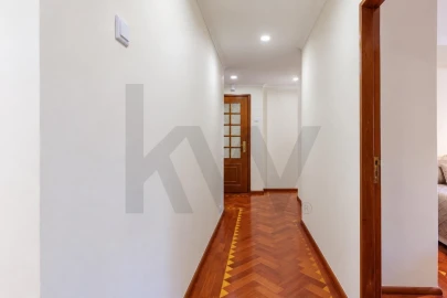 Apartamento T3 para Venda em Alfragide