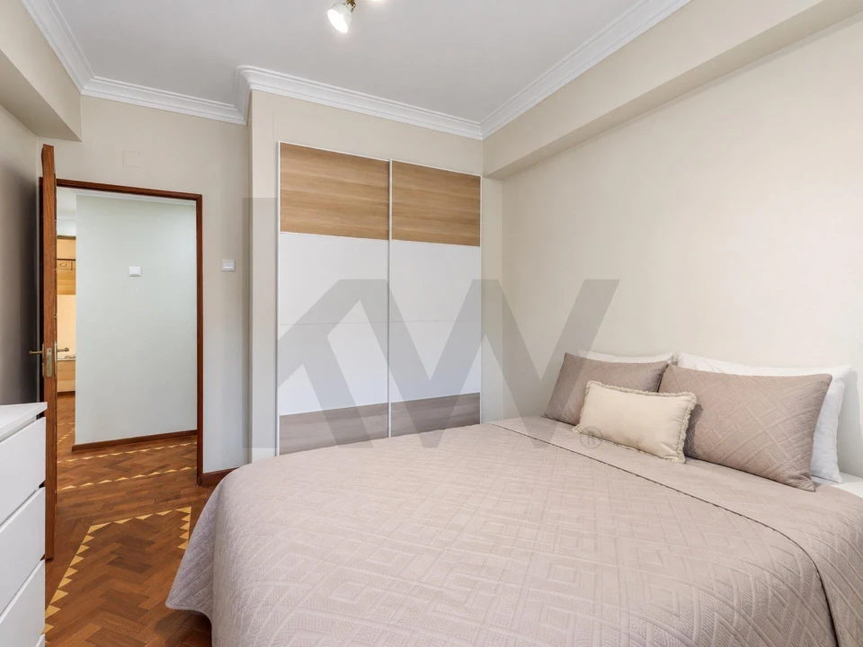 Apartamento T3 para Venda em Alfragide Foto 20