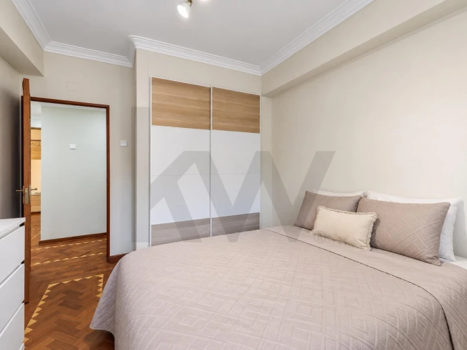 Apartamento T3 para Venda em Alfragide Foto 20