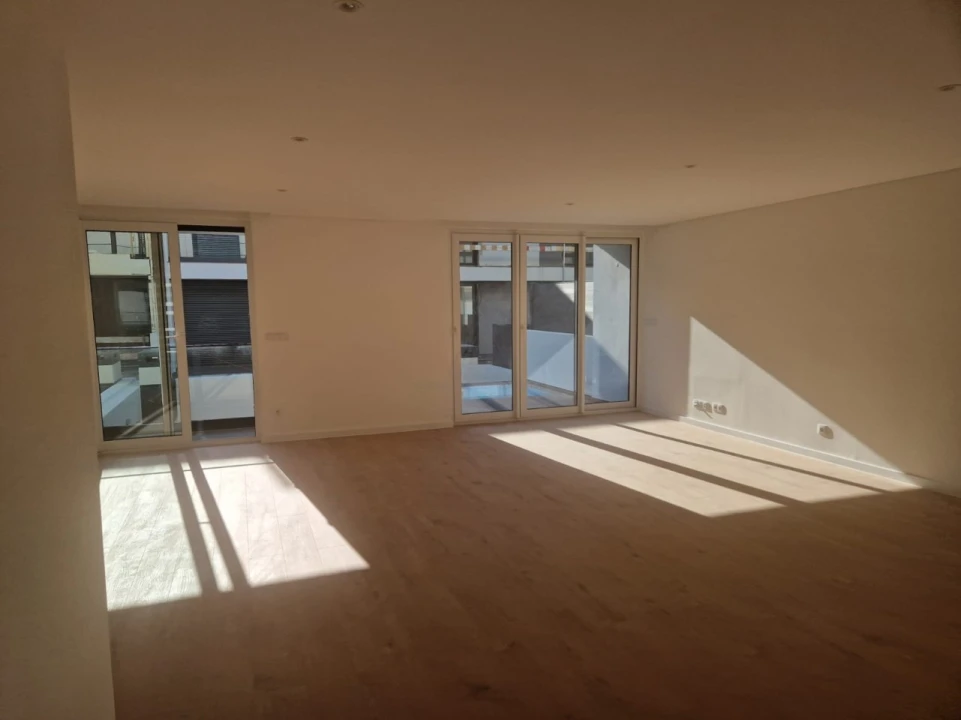 Moradia T3 para Venda em São Francisco Foto 2