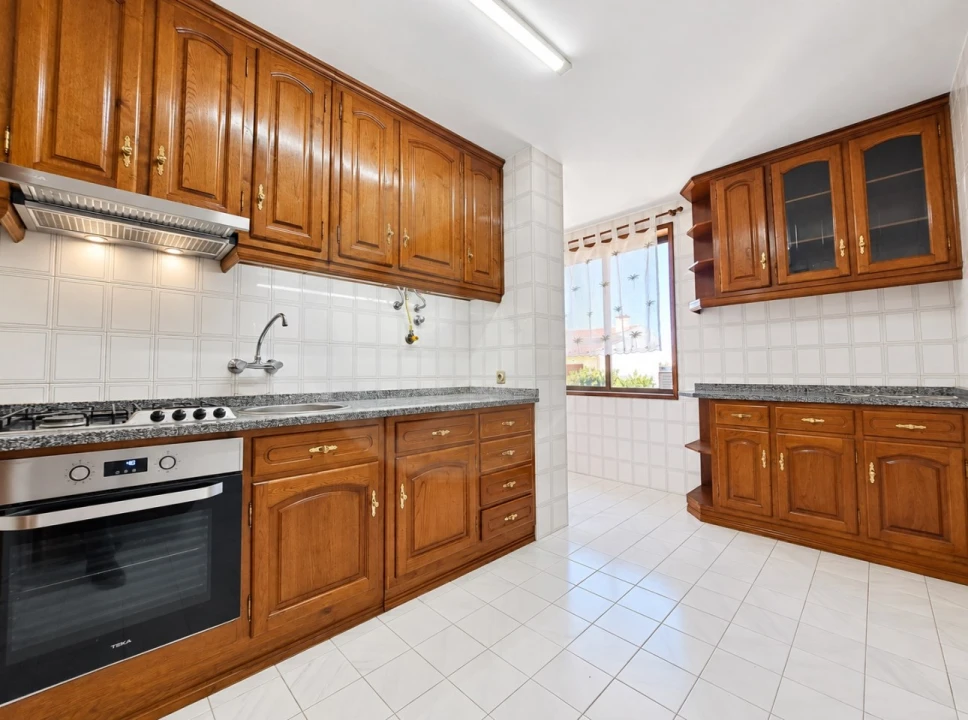 Apartamento T3 para Arrendamento em Póvoa de Varzim, Beiriz e Argivai Foto 24