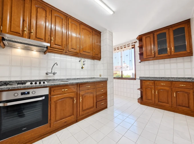Apartamento T3 para Arrendamento em Póvoa de Varzim, Beiriz e Argivai Foto 5