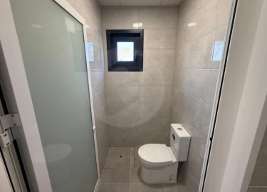 Armazém para Venda em Póvoa de Varzim, Beiriz e Argivai