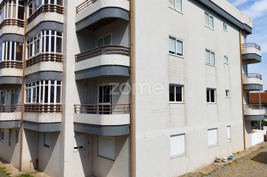 Apartamento T3 para Venda em Cidade da Maia Foto 5