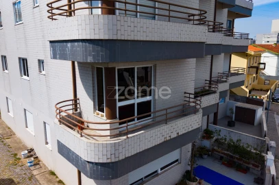 Apartamento T3 para Venda em Cidade da Maia