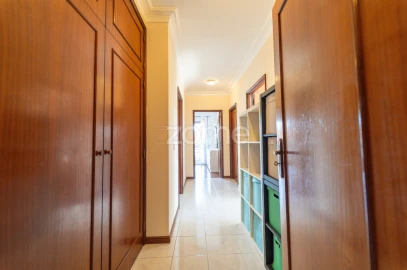Apartamento T3 para Venda em Cidade da Maia