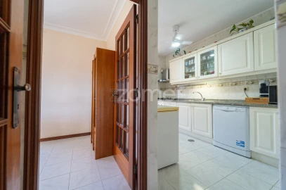 Apartamento T3 para Venda em Cidade da Maia