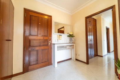 Apartamento T3 para Venda em Cidade da Maia