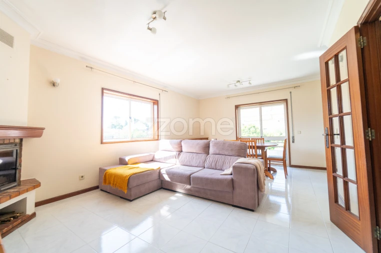 Apartamento T3 para Venda em Cidade da Maia Foto 11