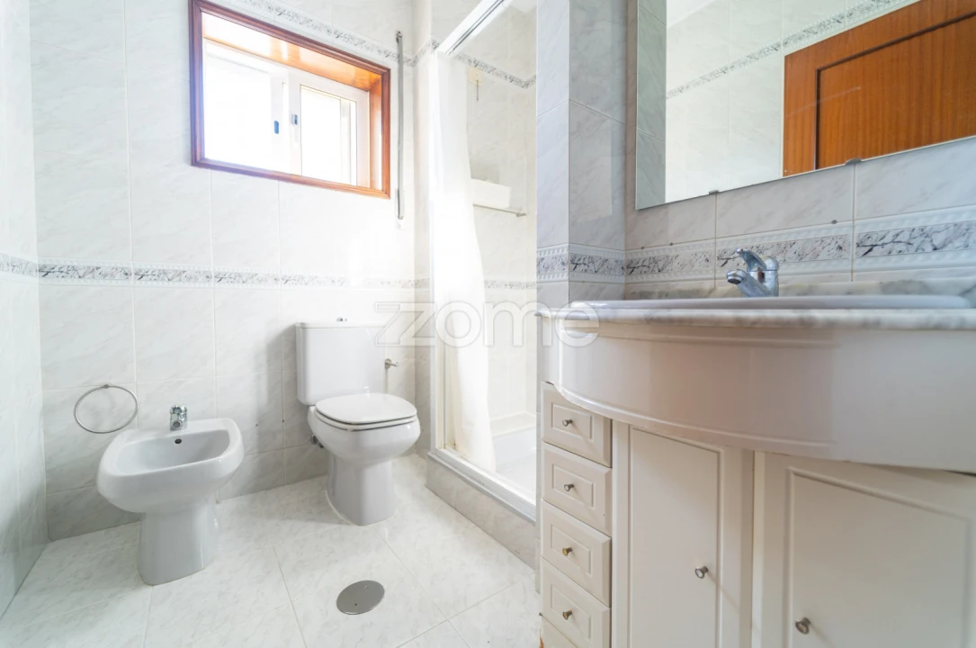 Apartamento T3 para Venda em Cidade da Maia Foto 31