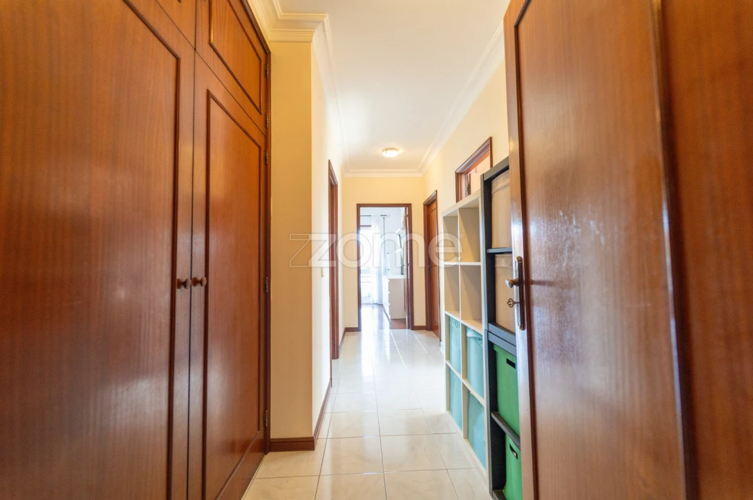 Apartamento T3 para Venda em Cidade da Maia Foto 26