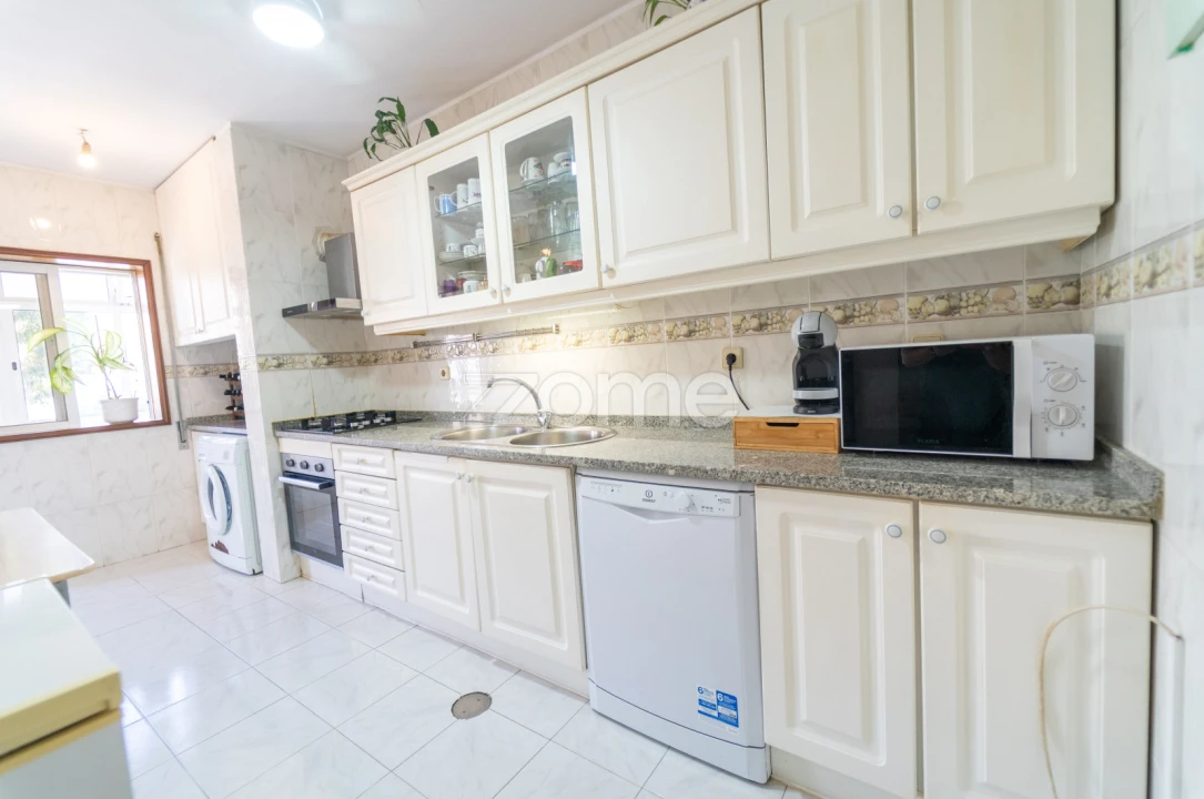 Apartamento T3 para Venda em Cidade da Maia Foto 20
