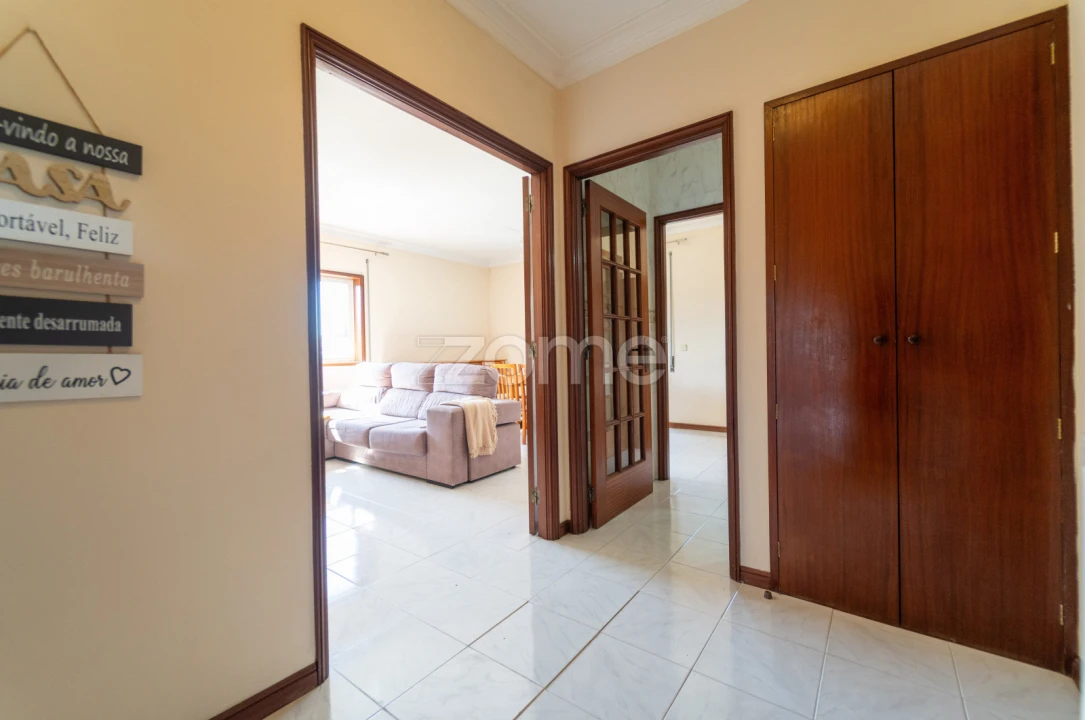 Apartamento T3 para Venda em Cidade da Maia Foto 9