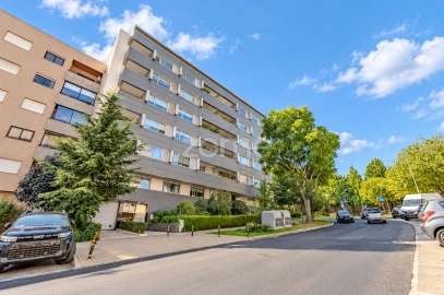 Apartamento T3 para Venda em São Vitor (Braga)