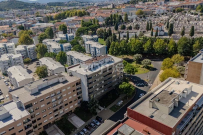 Apartamento T3 para Venda em São Vitor (Braga)