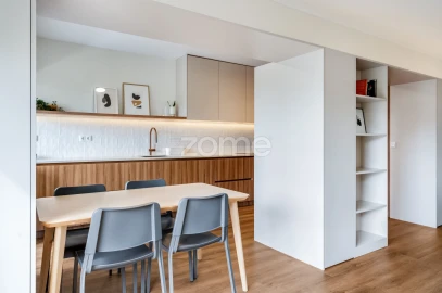 Apartamento T3 para Venda em Aldoar, Foz do Douro e Nevogilde