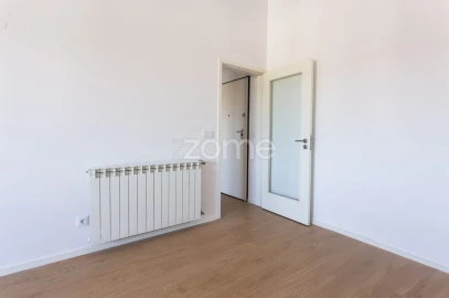 Apartamento T1 para Venda em Oliveira do Douro