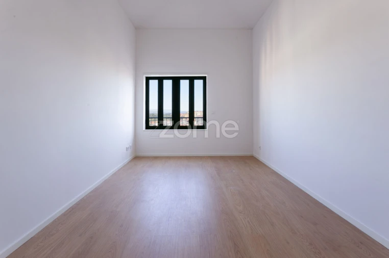 Apartamento T1 para Venda em Oliveira do Douro Foto 10