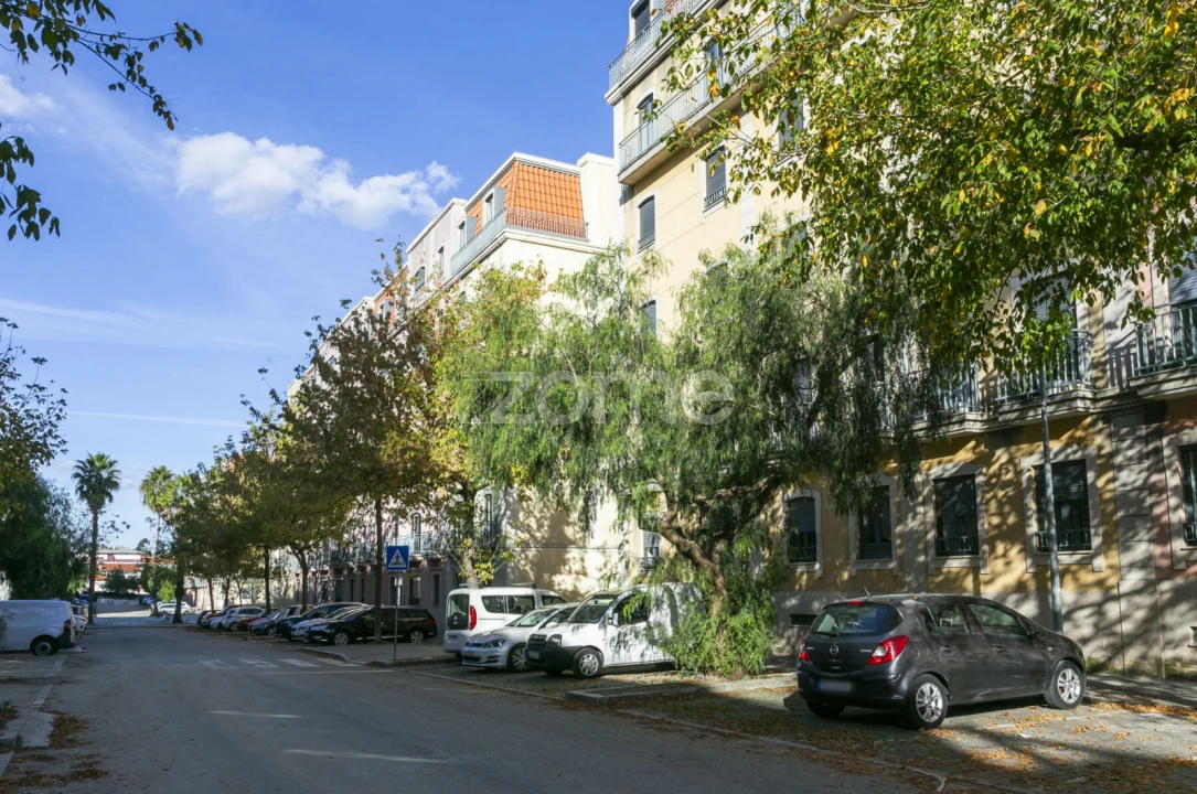 Apartamento T1 para Venda em Oliveira do Douro Foto 24