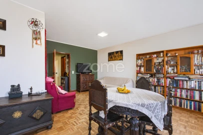 Apartamento T3 para Venda em Pedrouços