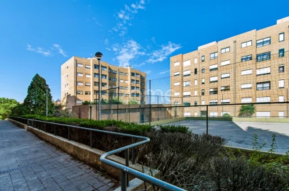 Apartamento T3 para Venda em Pedrouços