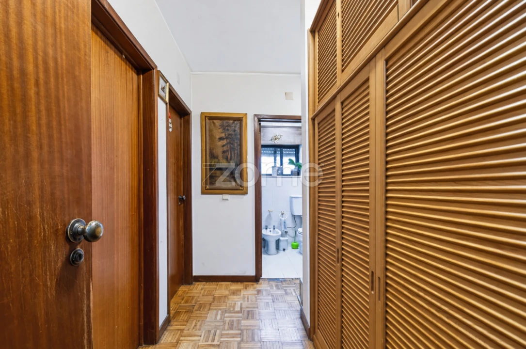 Apartamento T3 para Venda em Pedrouços Foto 10