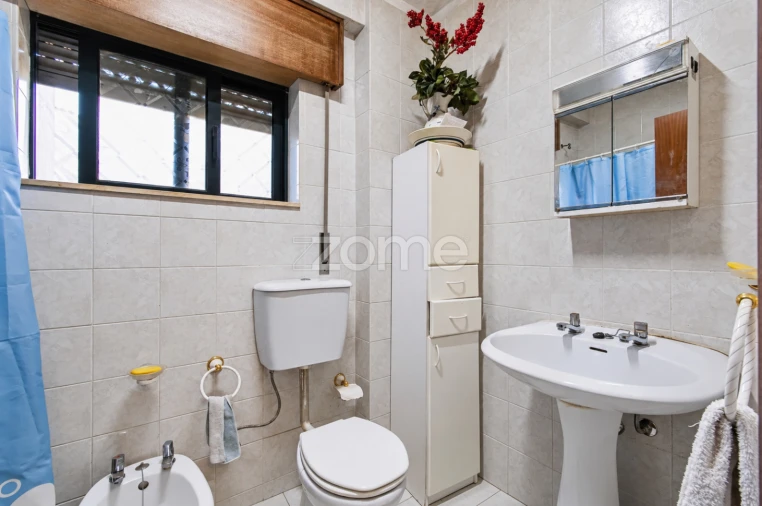 Apartamento T3 para Venda em Pedrouços Foto 18