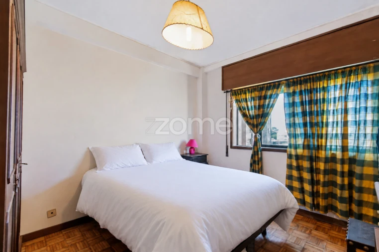 Apartamento T3 para Venda em Pedrouços Foto 14